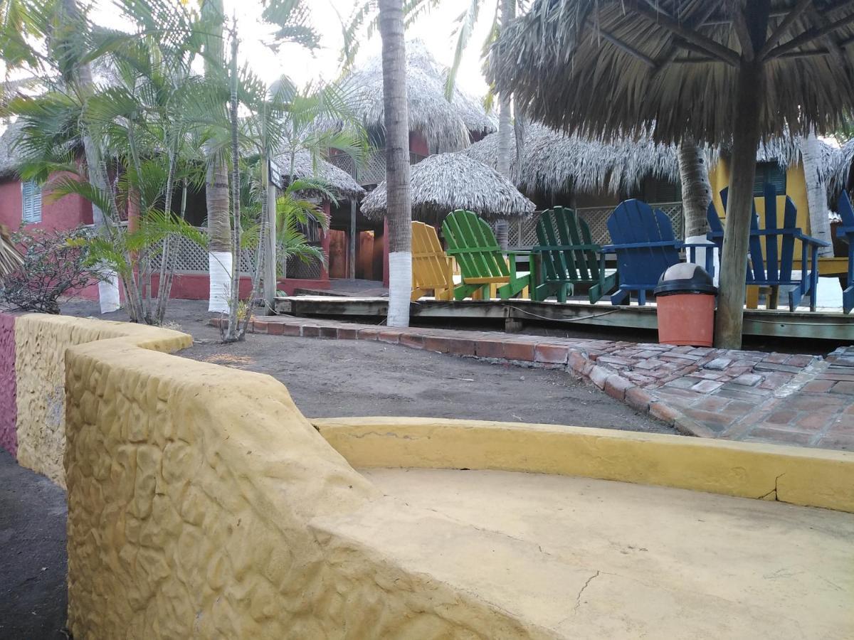 Hotel Pez De Oro Monterrico Exteriér fotografie